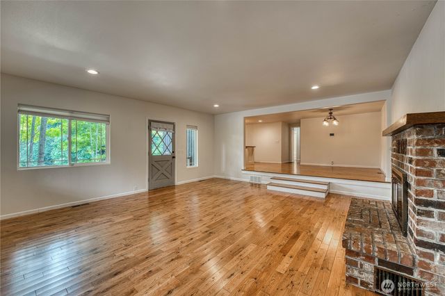 2930 Cascade Trail, Bremerton, WA 98310