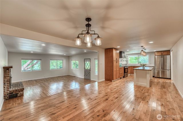 2930 Cascade Trail, Bremerton, WA 98310