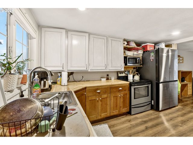 26200 S HIGHWAY 211, Estacada, OR 97023