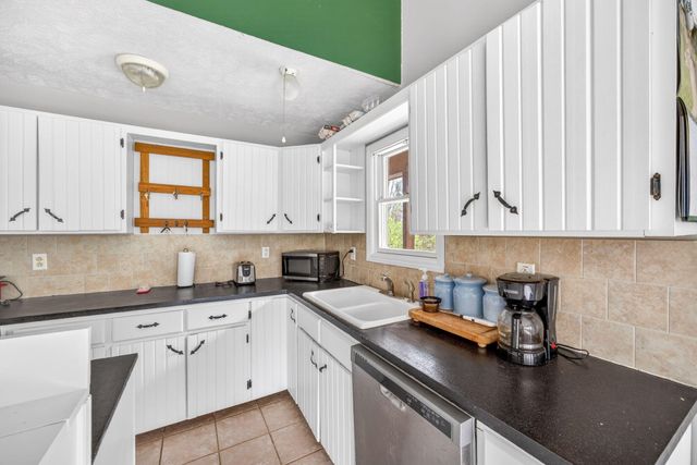 22597 Tamarack Road, Howard City, MI 49329