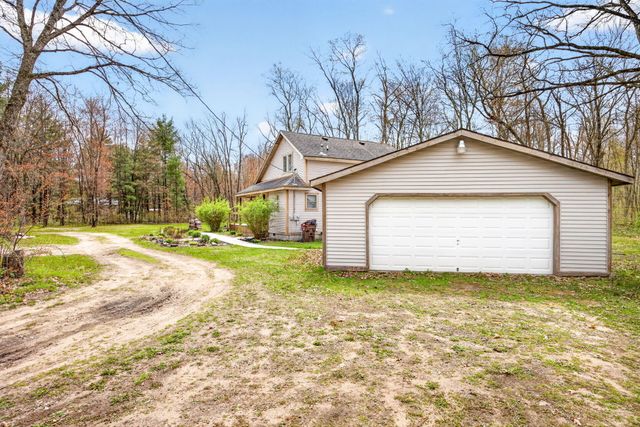 22597 Tamarack Road, Howard City, MI 49329