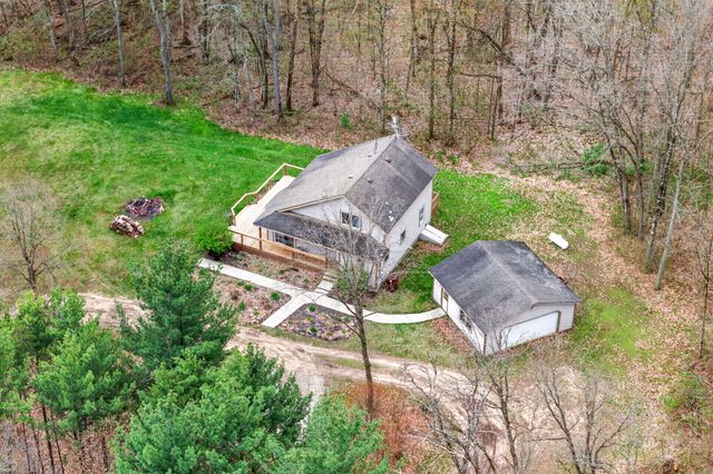 22597 Tamarack Road, Howard City, MI 49329