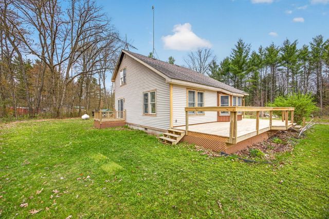 22597 Tamarack Road, Howard City, MI 49329