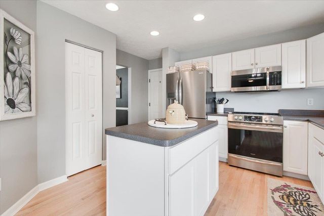 42 Ridge Wood Drive, Monroe, OH 45050