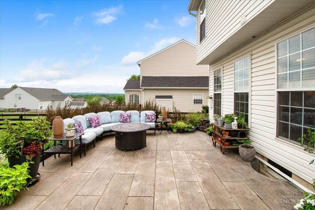 42 Ridge Wood Drive, Monroe, OH 45050
