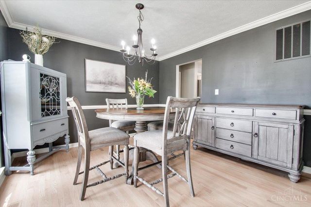 42 Ridge Wood Drive, Monroe, OH 45050