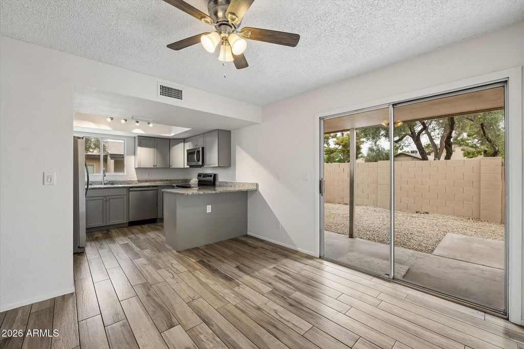 4619 W CONTINENTAL Drive, Glendale, AZ 85308 — photo 2