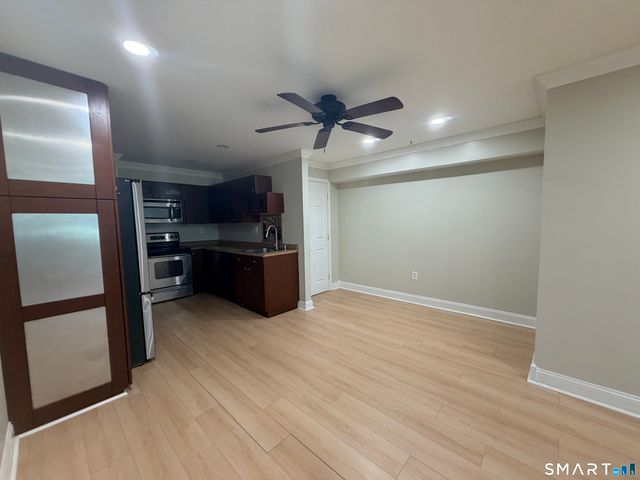 15 Ellsworth Street 7, Bridgeport, CT 06605