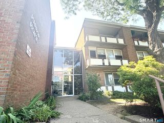 15 Ellsworth Street 7, Bridgeport, CT 06605
