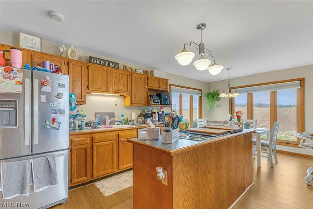 144 Royal Crest Drive M, Seville, OH 44273