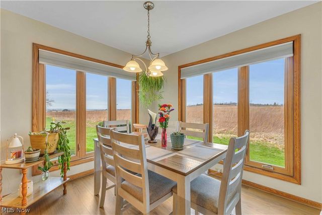 144 Royal Crest Drive M, Seville, OH 44273