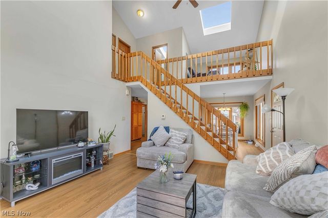 144 Royal Crest Drive M, Seville, OH 44273