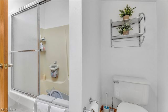 144 Royal Crest Drive M, Seville, OH 44273