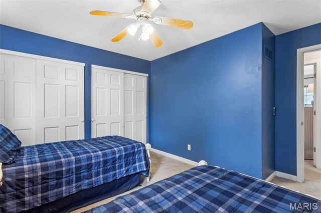 6736 Black Water Drive, St Louis, MO 63129
