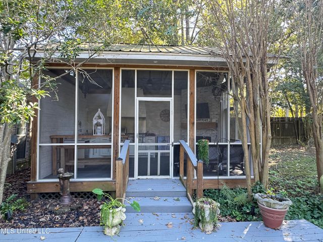 600 Pinecrest Drive, Madison, MS 39110