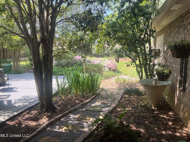 600 Pinecrest Drive, Madison, MS 39110