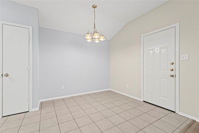 6824 Brookhaven Trail, Fort Worth, TX 76133