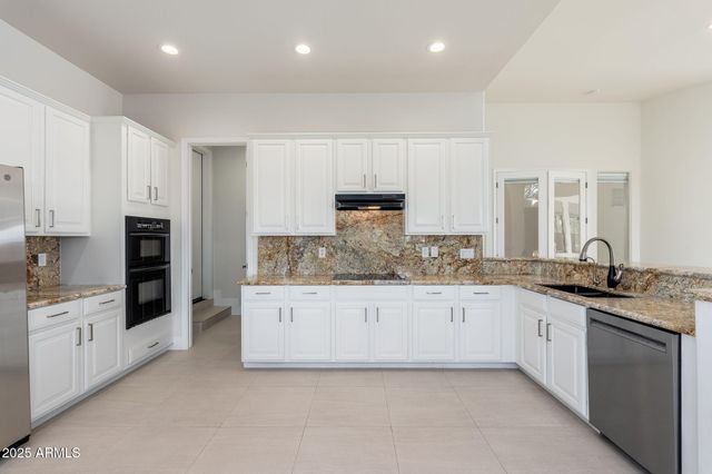 9270 E THOMPSON PEAK Parkway 359, Scottsdale, AZ 85255