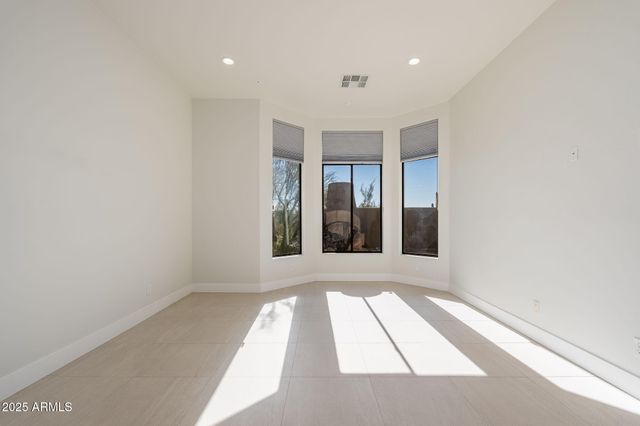 9270 E THOMPSON PEAK Parkway 359, Scottsdale, AZ 85255