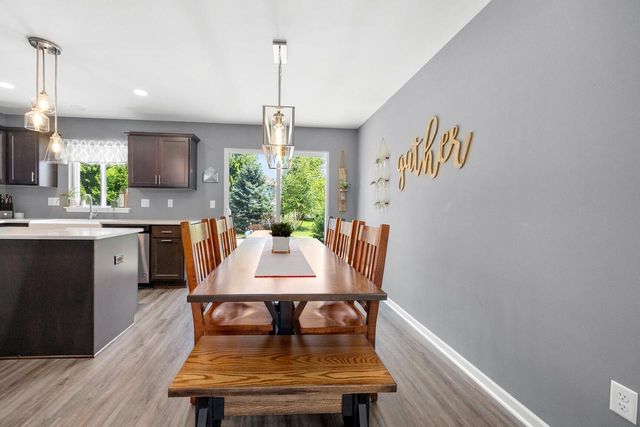 221 Arbor Point AVENUE, West Bend, WI 53095