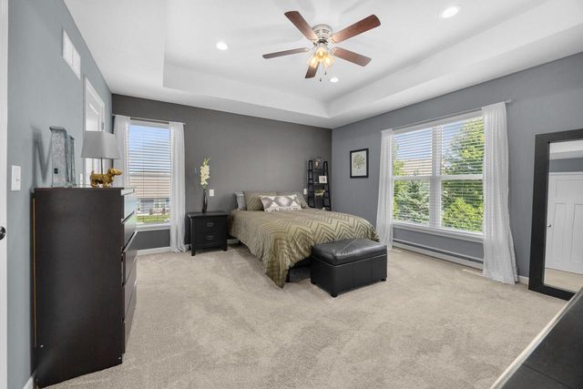 221 Arbor Point AVENUE, West Bend, WI 53095