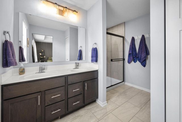 221 Arbor Point AVENUE, West Bend, WI 53095
