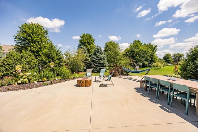 221 Arbor Point AVENUE, West Bend, WI 53095