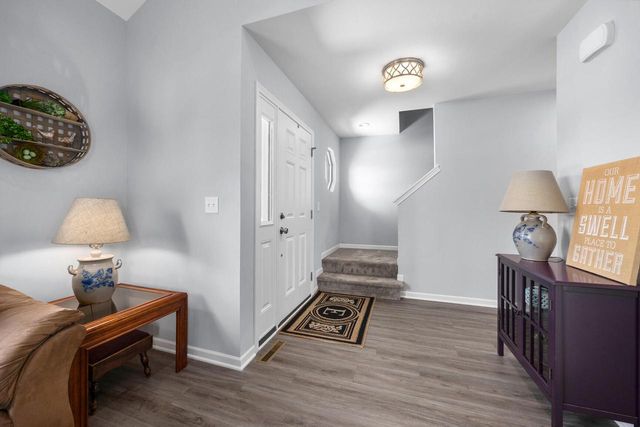221 Arbor Point AVENUE, West Bend, WI 53095