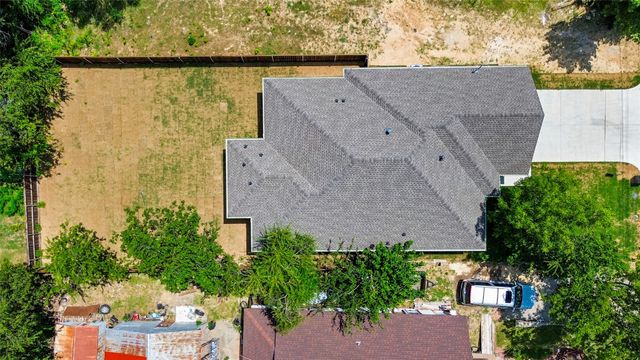 820 N Wood Street, Denton, TX 76209