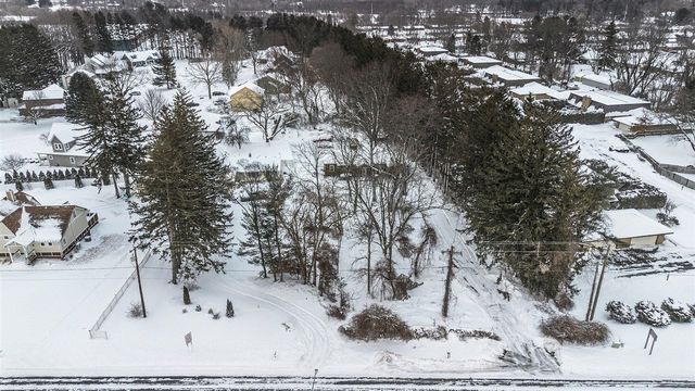 3633 Lakeshore Drive, Saint Joseph, MI 49085