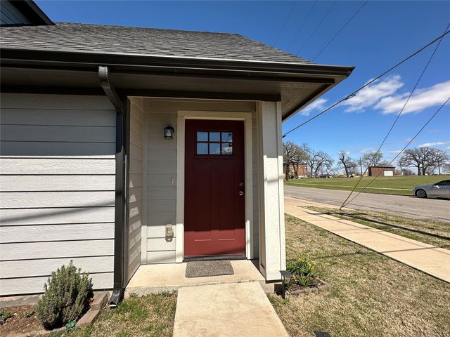 500 W Owings Street, Denison, TX 75020