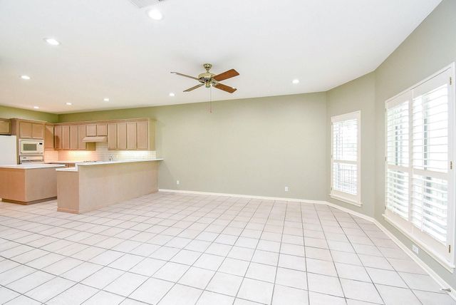 2926 Carnoustie Drive, Missouri City, TX 77459