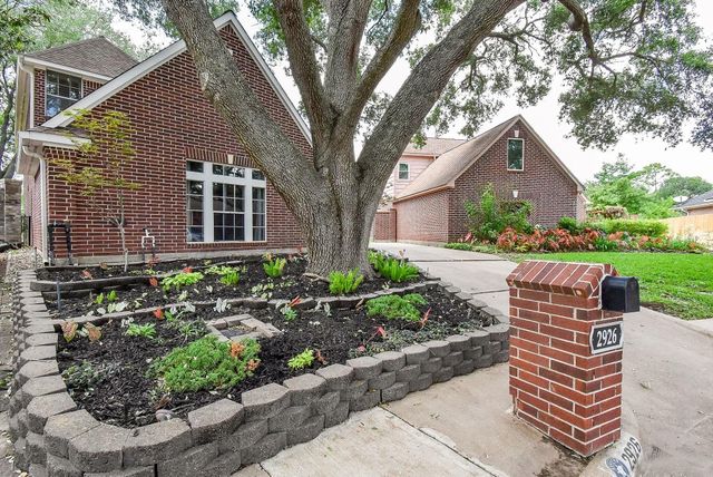 2926 Carnoustie Drive, Missouri City, TX 77459