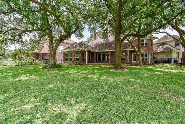 2926 Carnoustie Drive, Missouri City, TX 77459