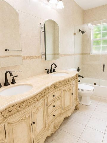 3701 Starboard Avenue, Cooper City, FL 33026