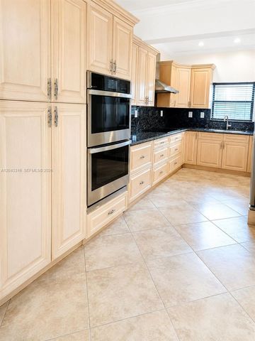 3701 Starboard Avenue, Cooper City, FL 33026