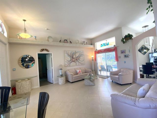 2801 SE Rawlings Road, Port St. Lucie, FL 34952