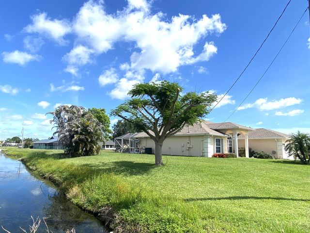 2801 SE Rawlings Road, Port St. Lucie, FL 34952
