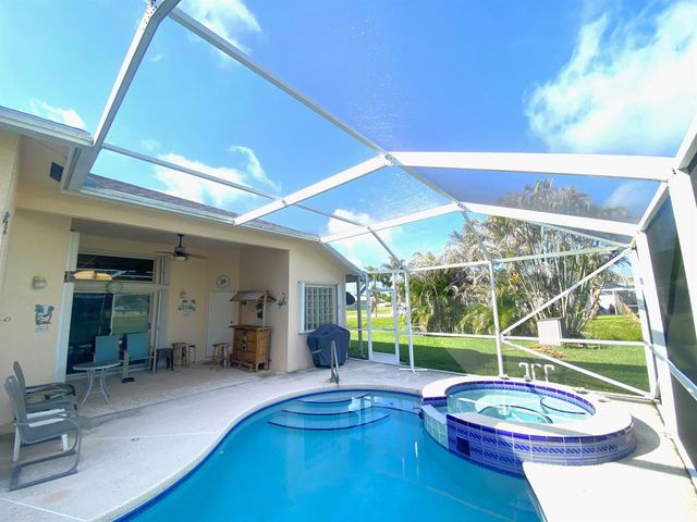 2801 SE Rawlings Road, Port St. Lucie, FL 34952