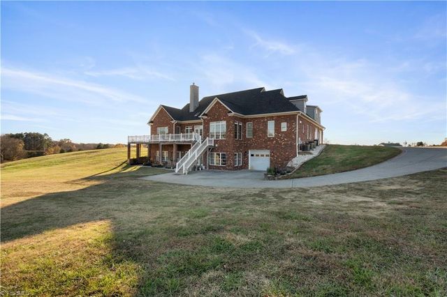 672 Wyo Road, Mocksville, NC 27028