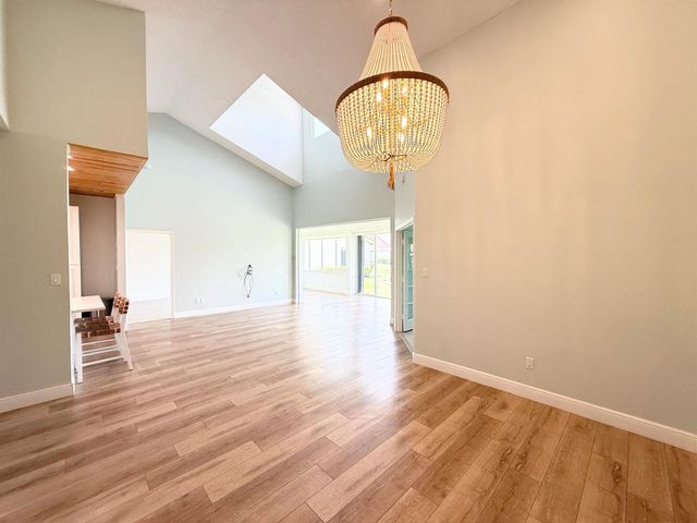 225 N Lakeshore Drive, Hypoluxo, FL 33462
