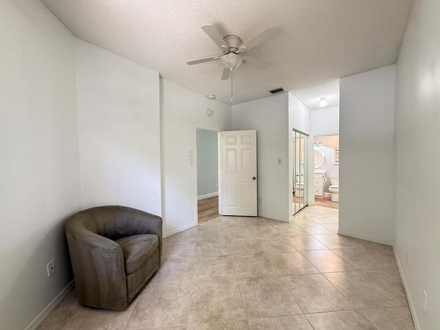 225 N Lakeshore Drive, Hypoluxo, FL 33462