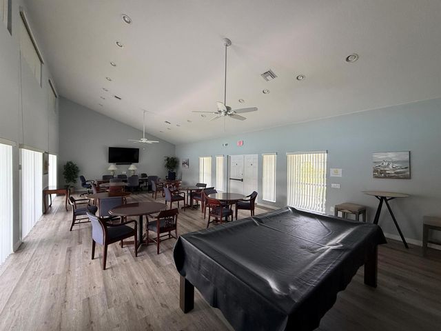 225 N Lakeshore Drive, Hypoluxo, FL 33462