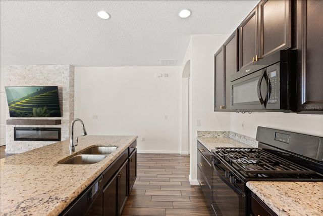 2283 SABASTIAN STREET, Mount Dora, FL 32757