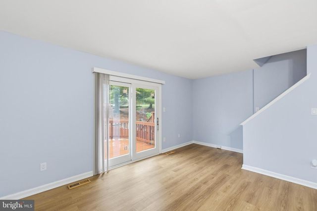 2012 DARLINGTON LOOP, Woodbridge, VA 22191