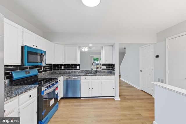 2012 DARLINGTON LOOP, Woodbridge, VA 22191