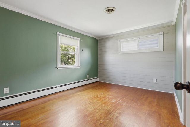 285 DILLER RD, Hanover, PA 17331