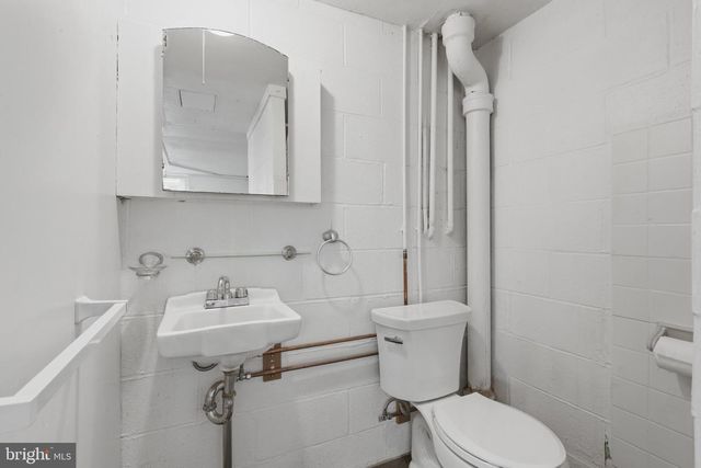 285 DILLER RD, Hanover, PA 17331