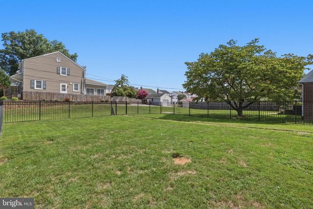 285 DILLER RD, Hanover, PA 17331