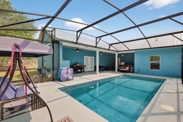 22431 LOOP ROAD, Groveland, FL 34736